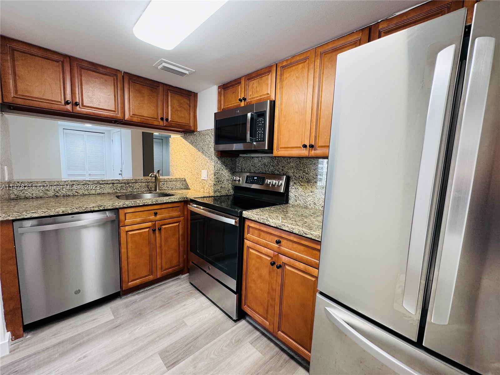 770 Claughton Island Dr # 803