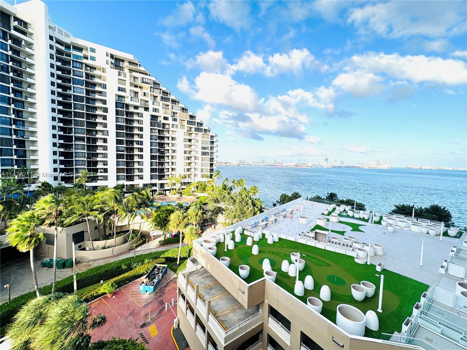 770 Claughton Island Dr # 803