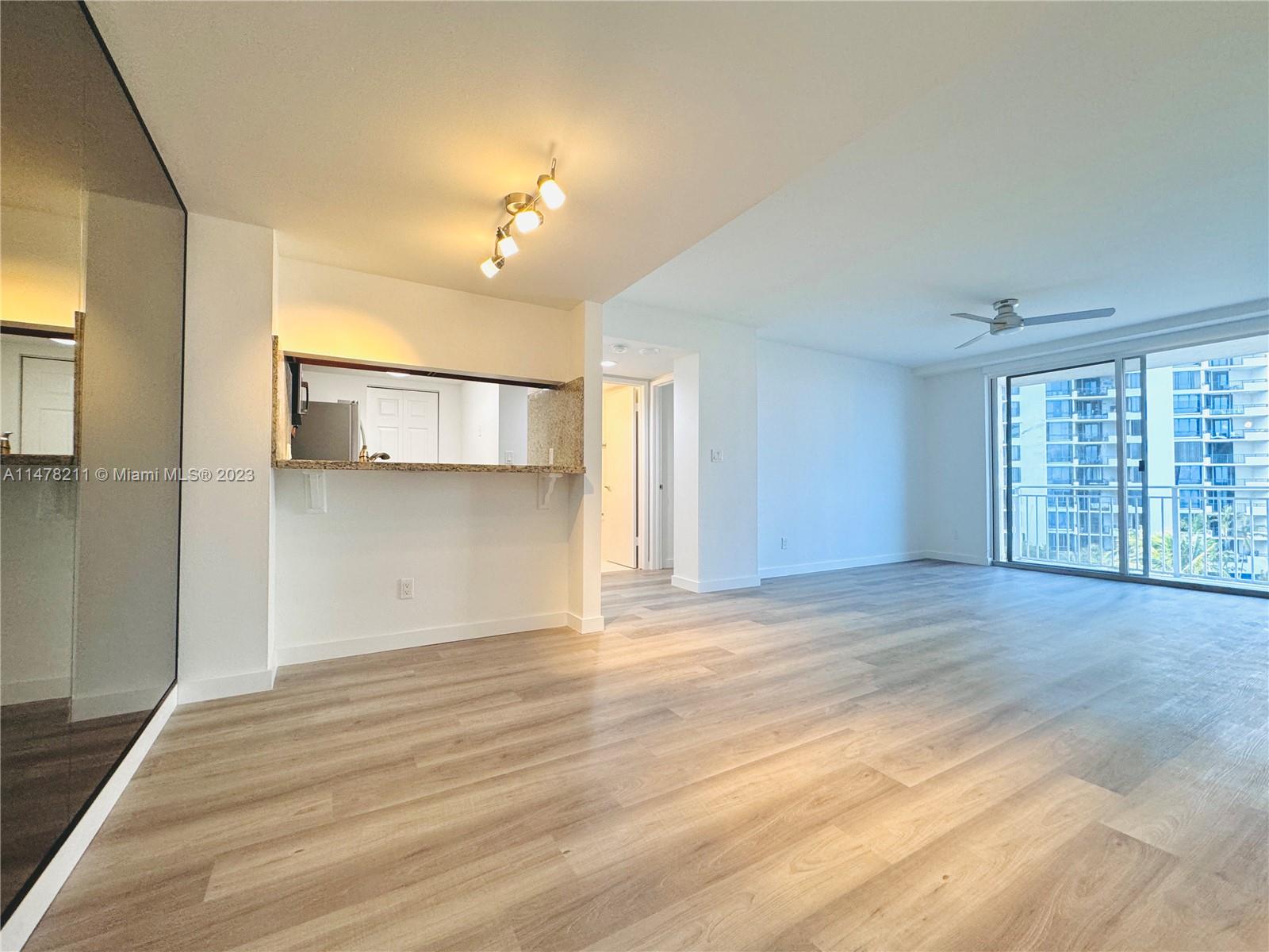 770 Claughton Island Dr # 803