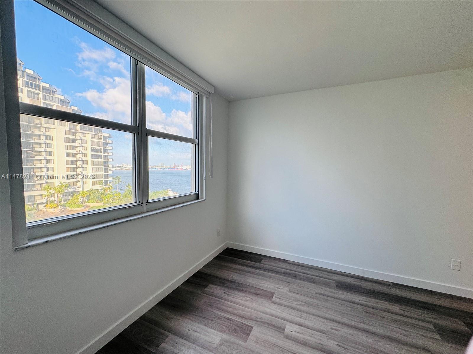 770 Claughton Island Dr # 803