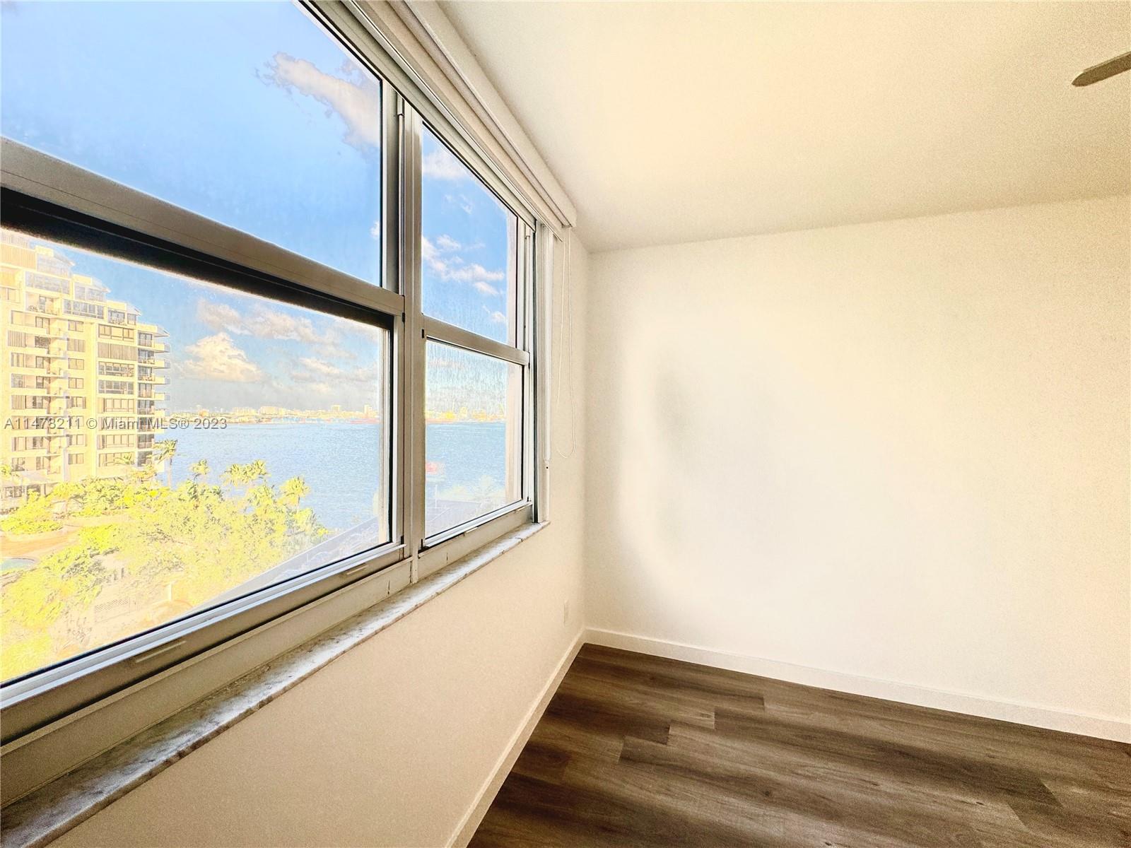 770 Claughton Island Dr # 803