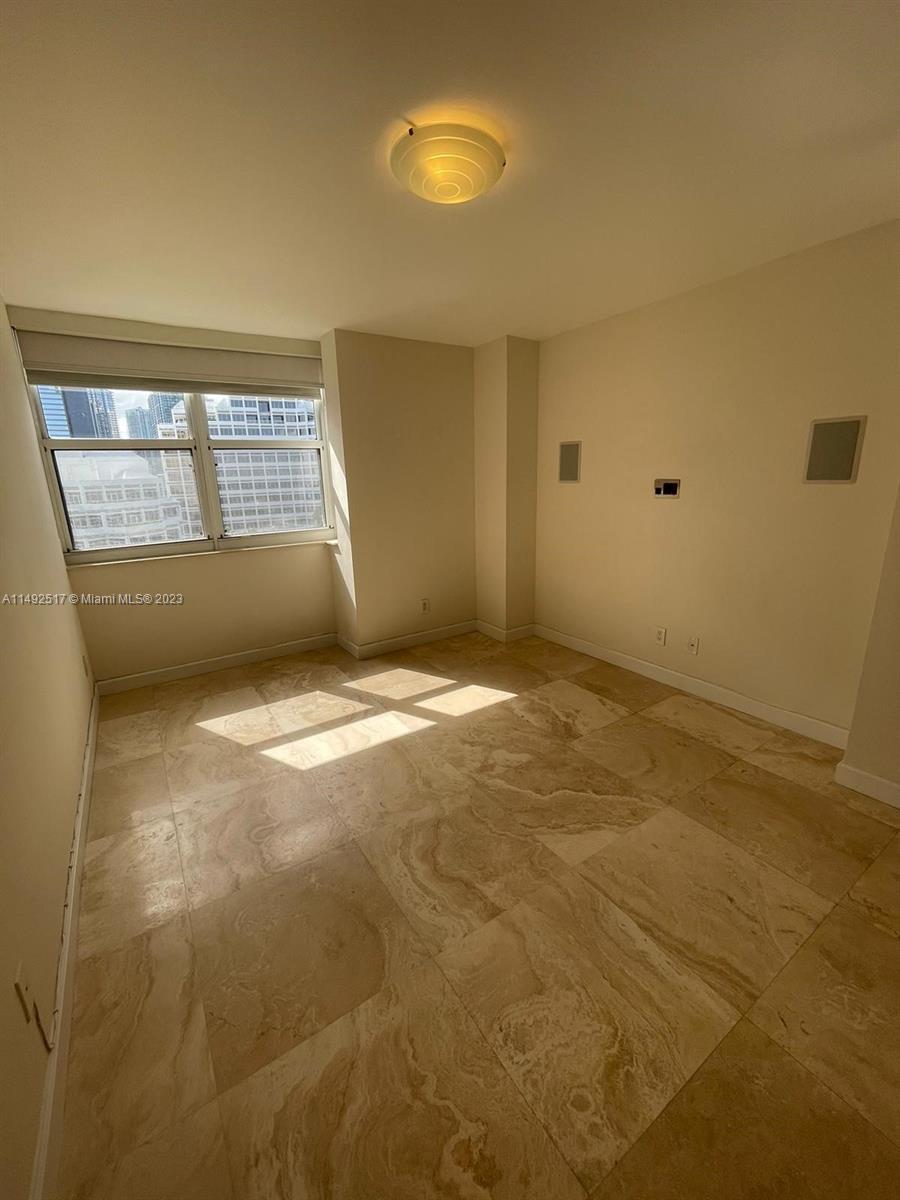 770 Claughton Island Dr # 1001