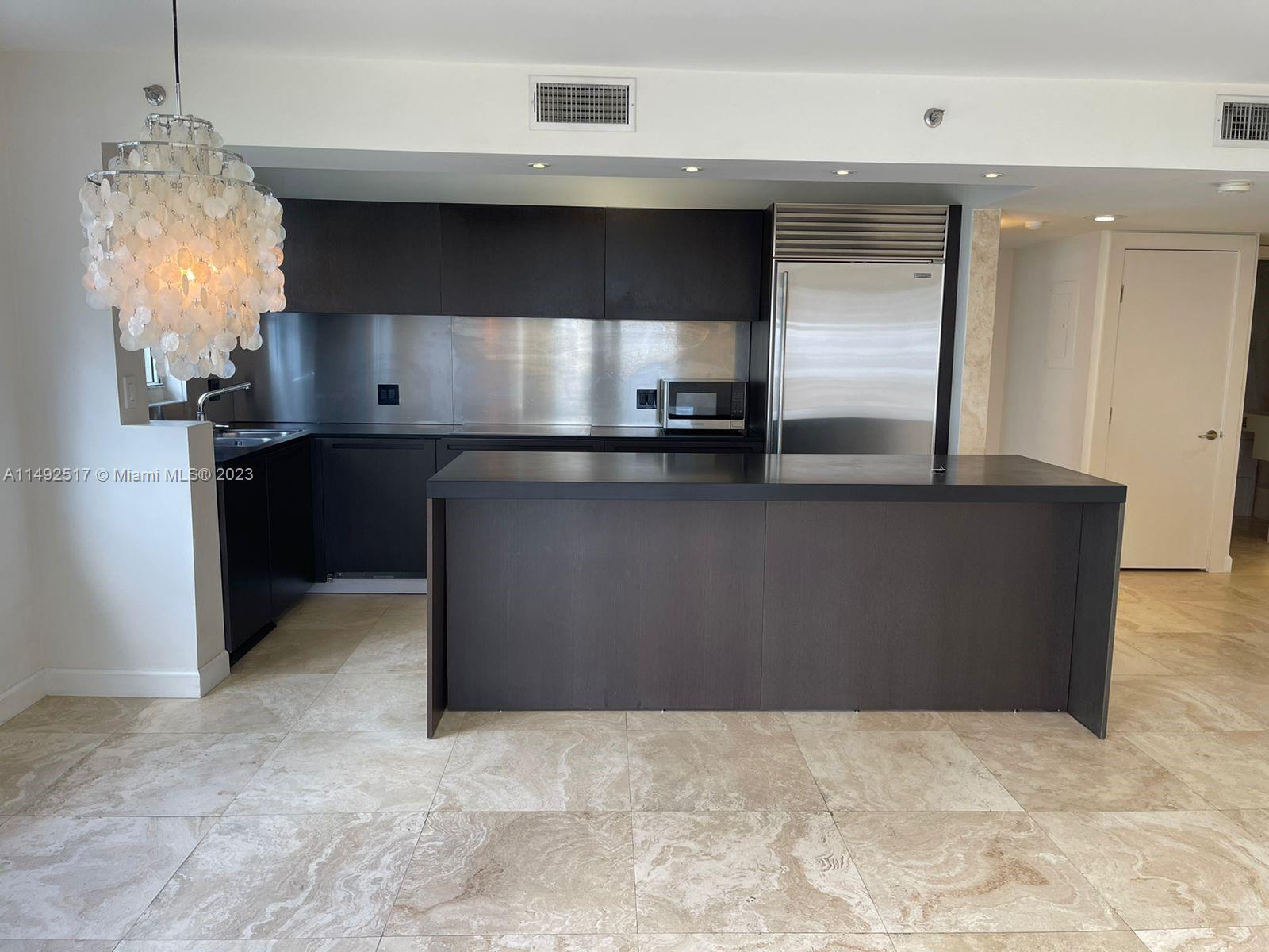 770 Claughton Island Dr # 1001