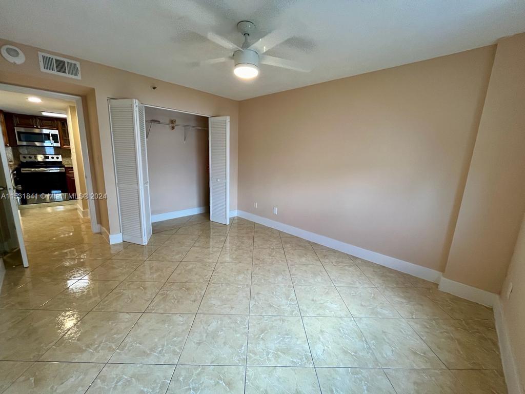 770 Claughton Island Dr # 10 Unit: PH-10