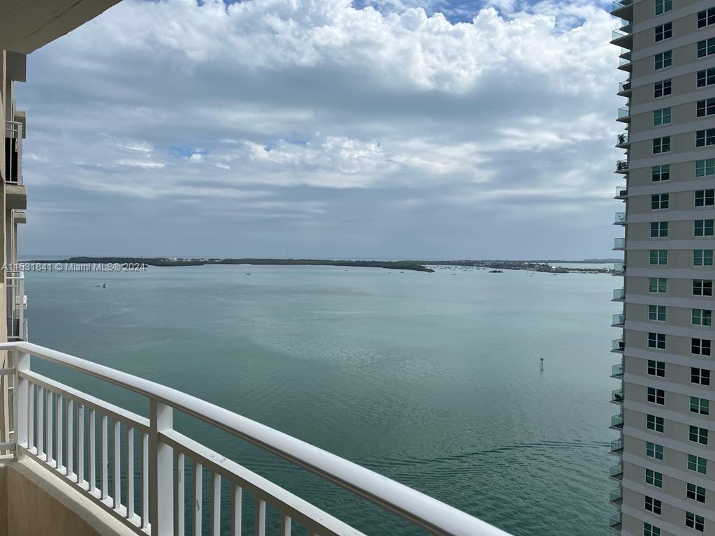 770 Claughton Island Dr # 10 Unit: PH-10