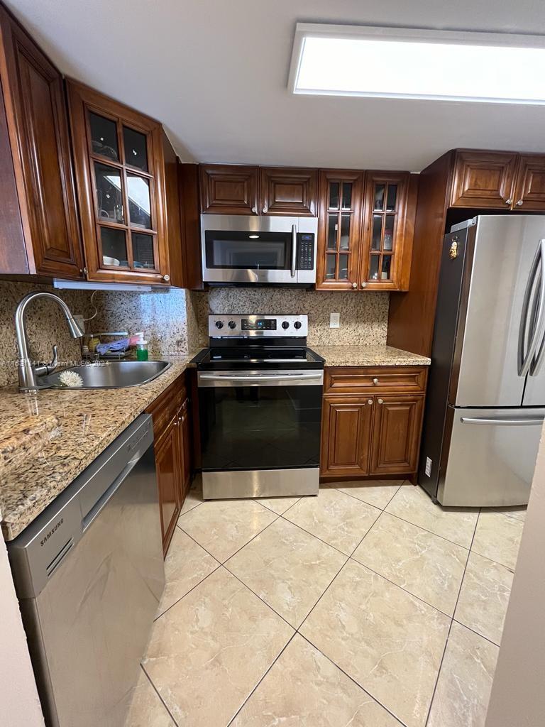 770 Claughton Island Dr # 10 Unit: PH-10