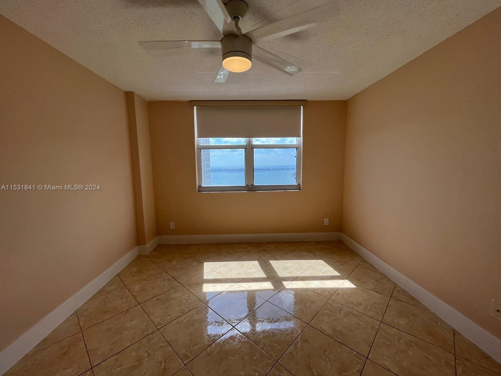 770 Claughton Island Dr # 10 Unit: PH-10