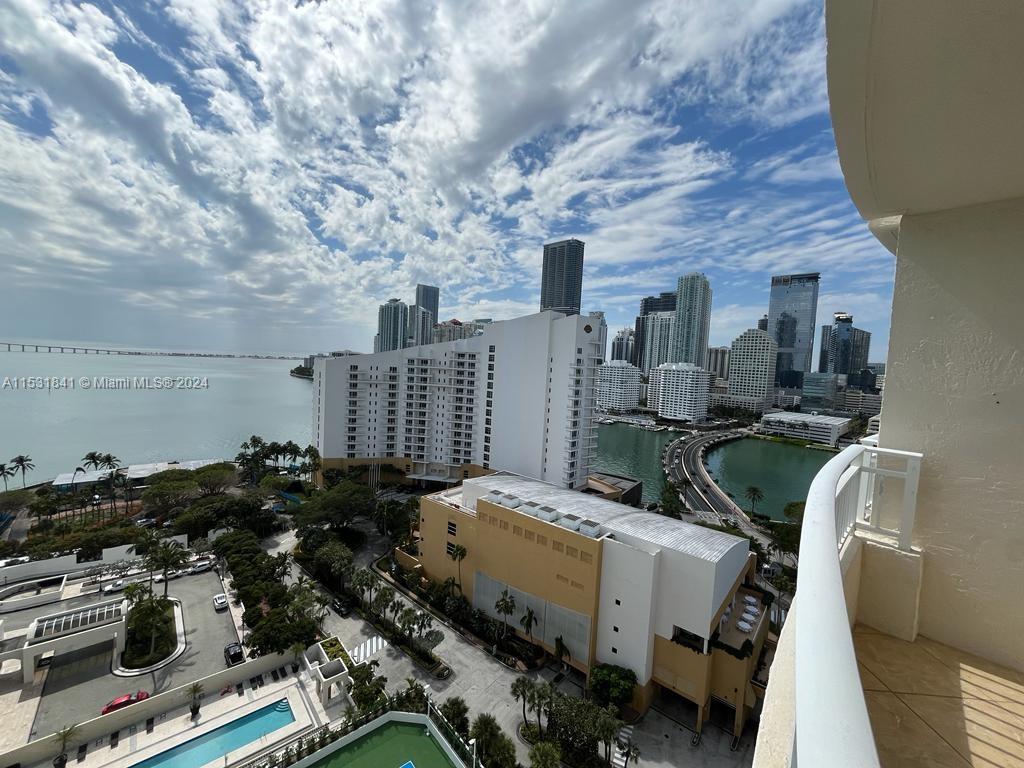 770 Claughton Island Dr # 10 Unit: PH-10