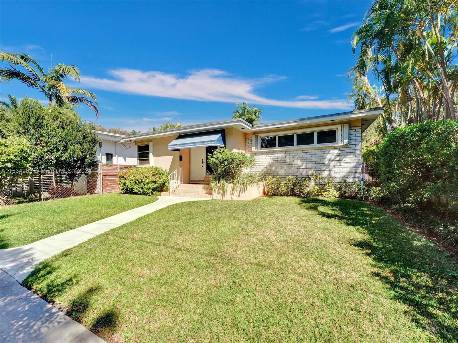 211 SW 24th Rd