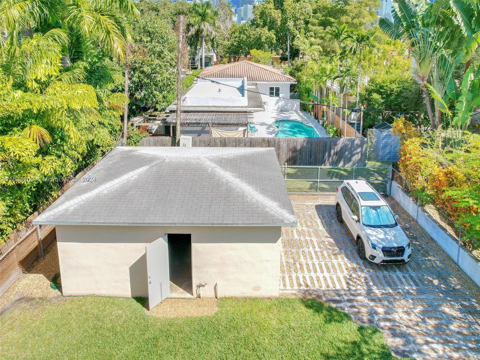 211 SW 24th Rd
