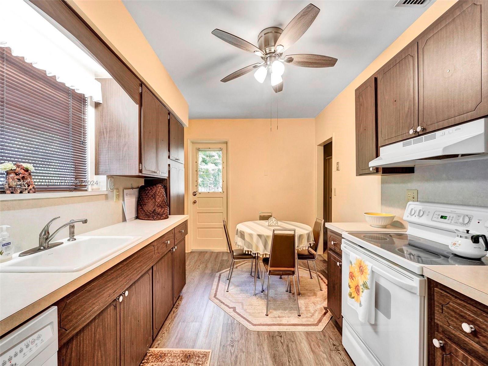 211 SW 24th Rd