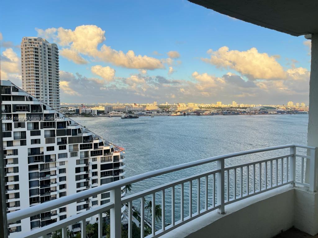 770 Claughton Island Dr # 7 Unit: PH-7