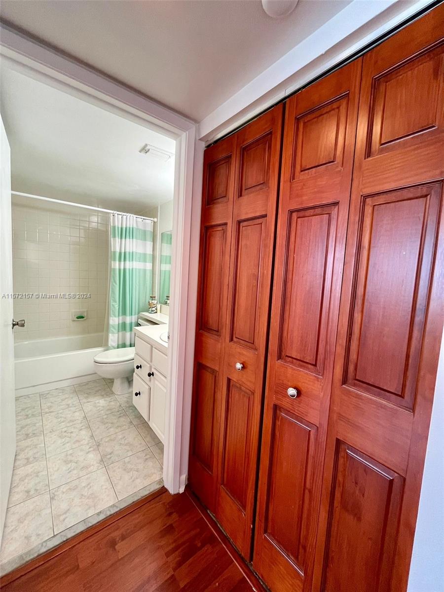 770 Claughton Island Dr # 1908