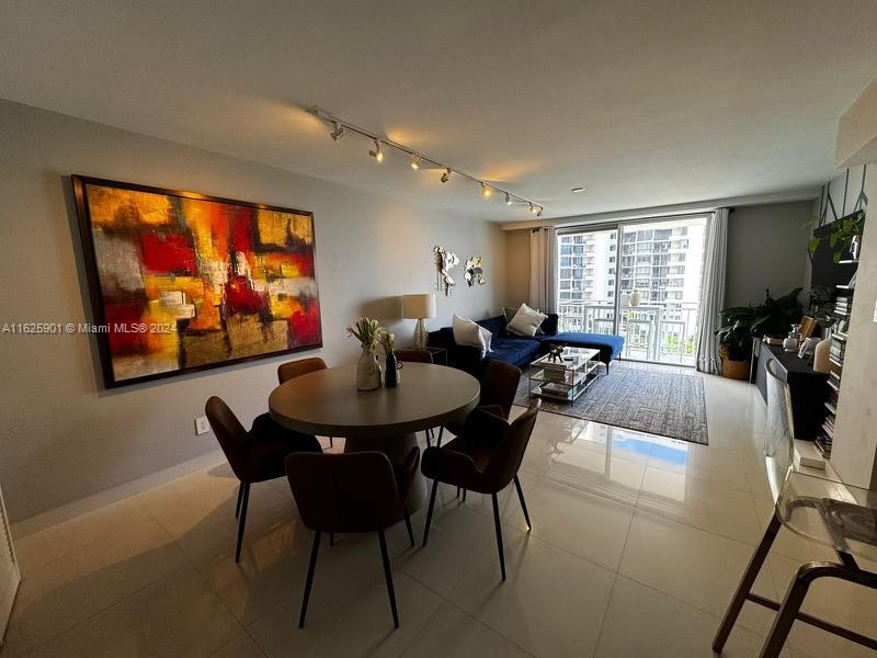 770 Claughton Island Dr # 905