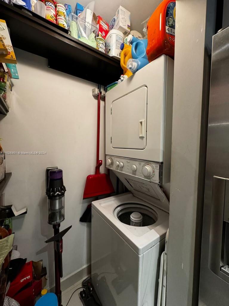 770 Claughton Island Dr # 905