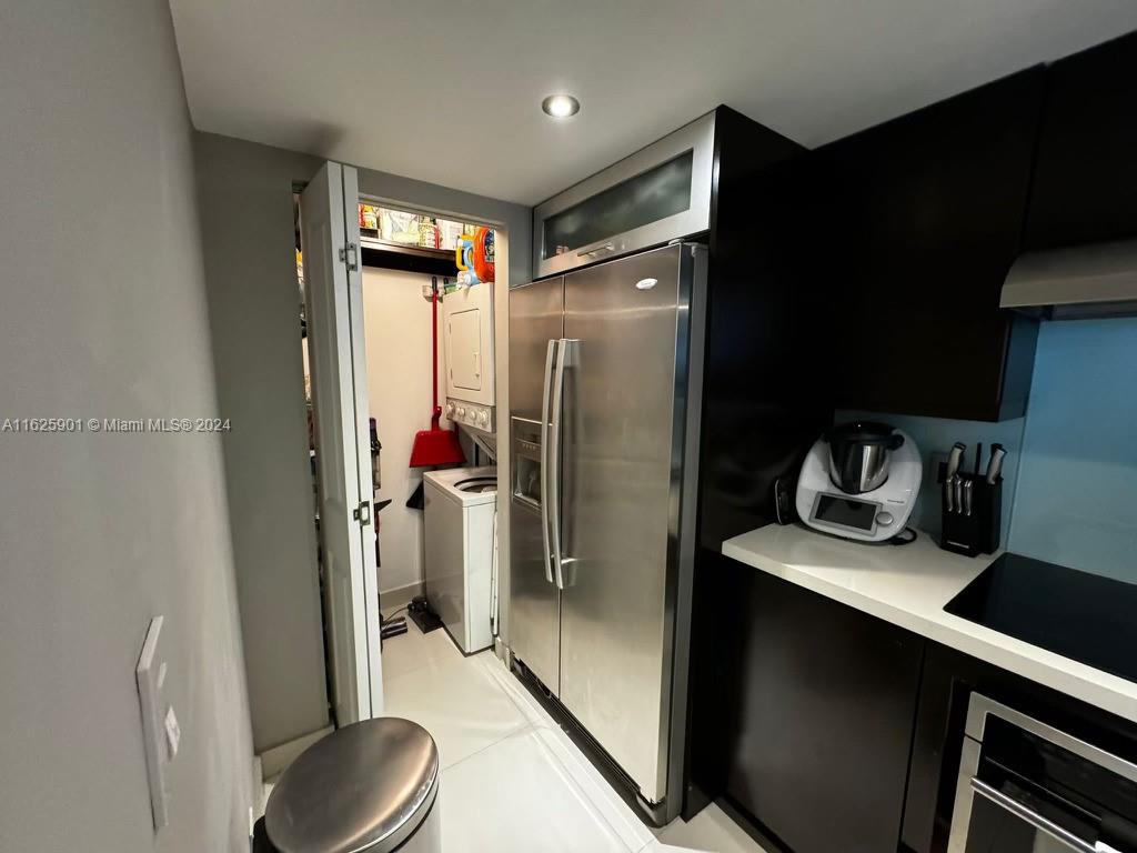 770 Claughton Island Dr # 905