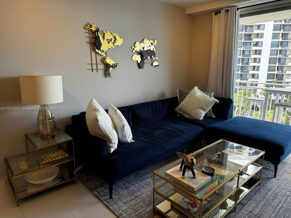 770 Claughton Island Dr # 905