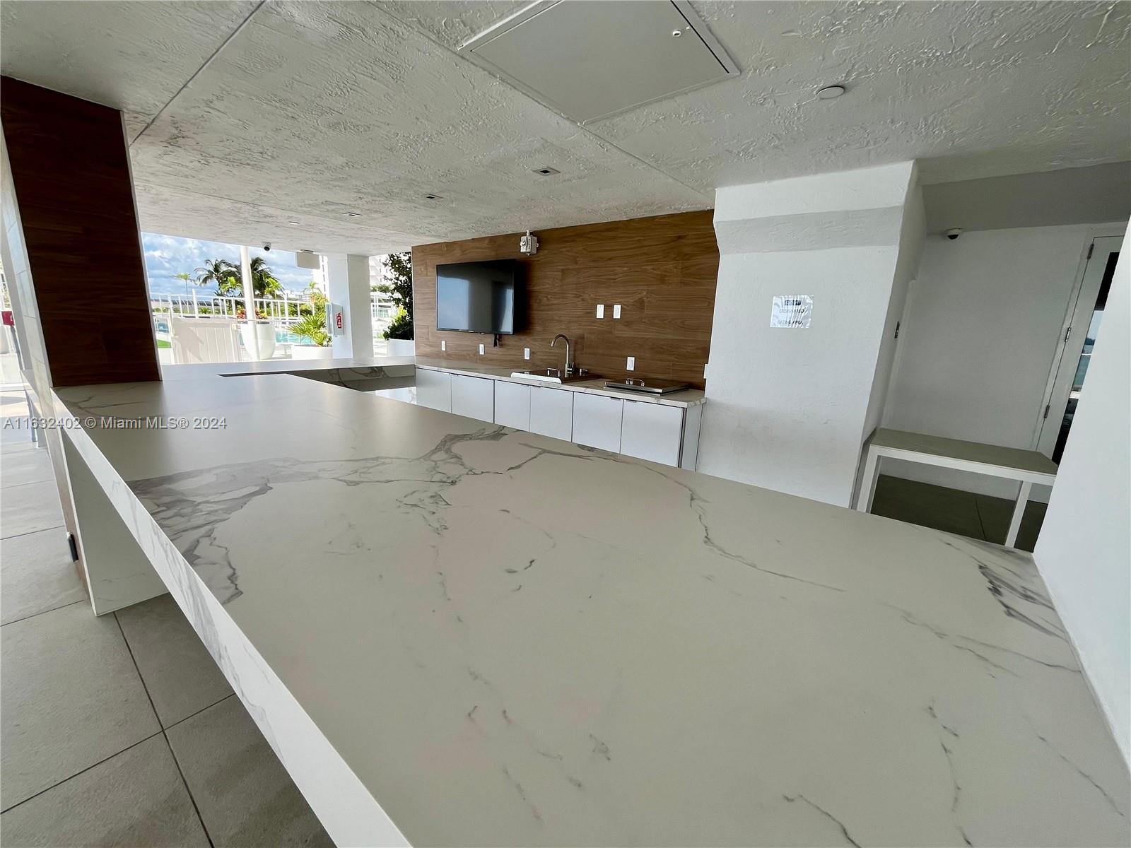 770 Claughton Island Dr # 1814