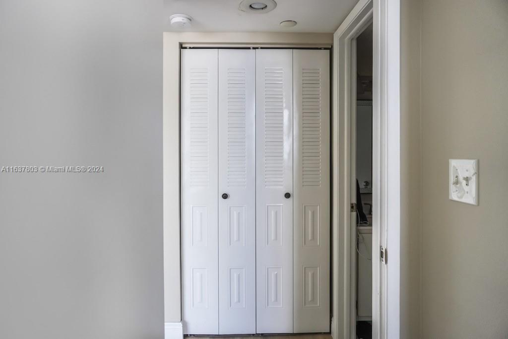 770 Claughton Island Dr # 2006