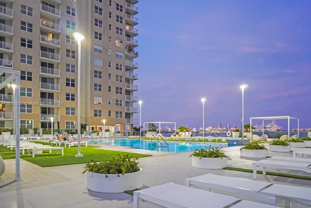 770 Claughton Island Dr # 2006