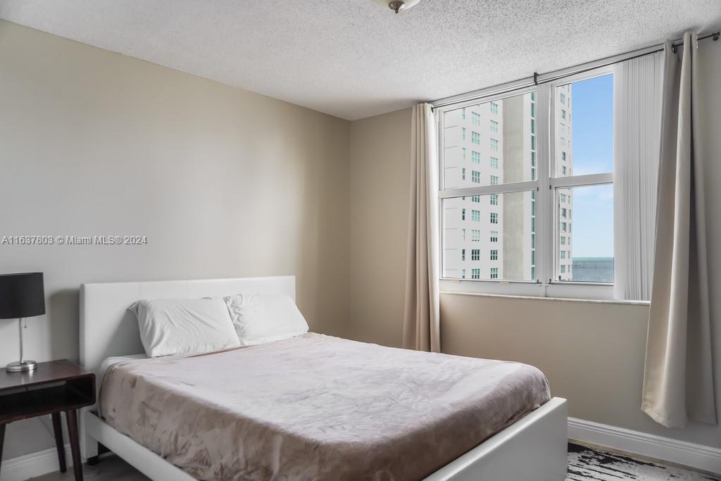 770 Claughton Island Dr # 2006