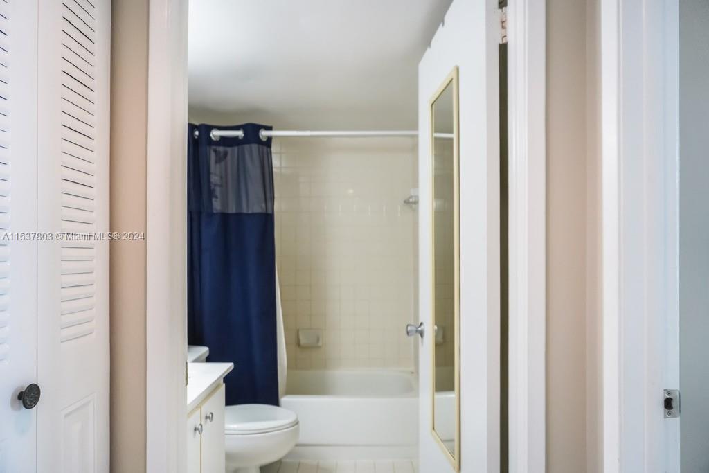 770 Claughton Island Dr # 2006