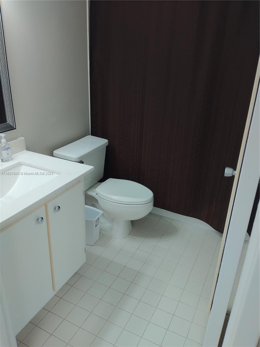 770 Claughton Island Dr # 2006