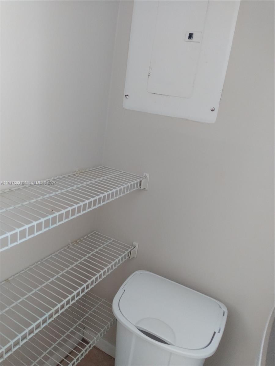 770 Claughton Island Dr # 2006