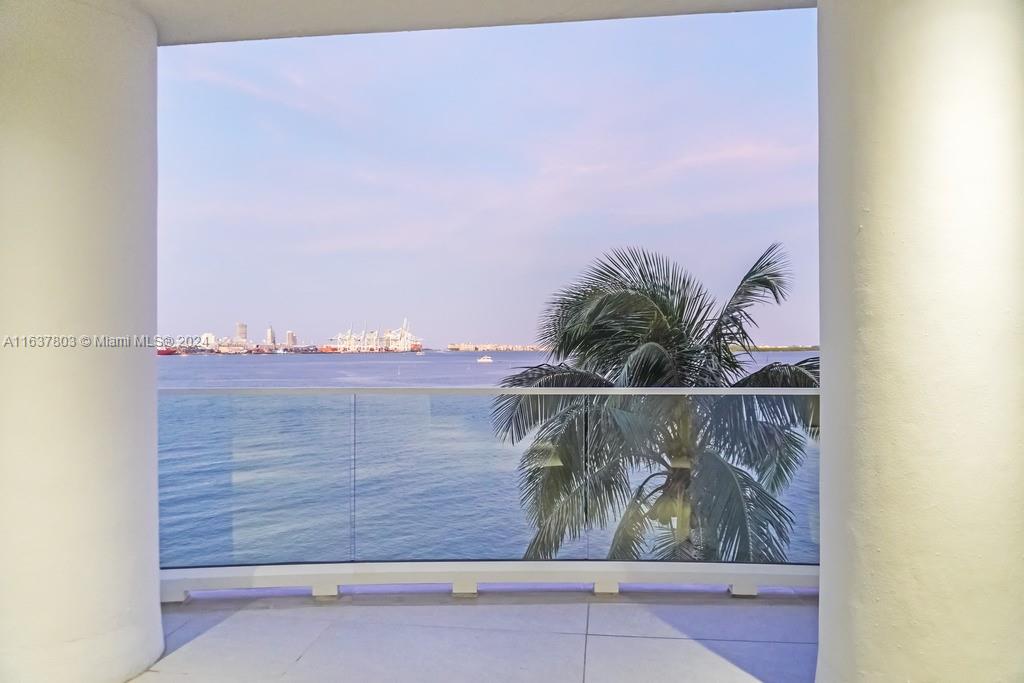 770 Claughton Island Dr # 2006