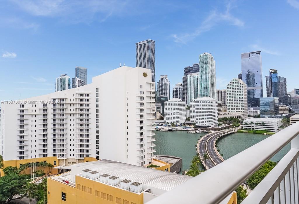 770 Claughton Island Dr # 2006