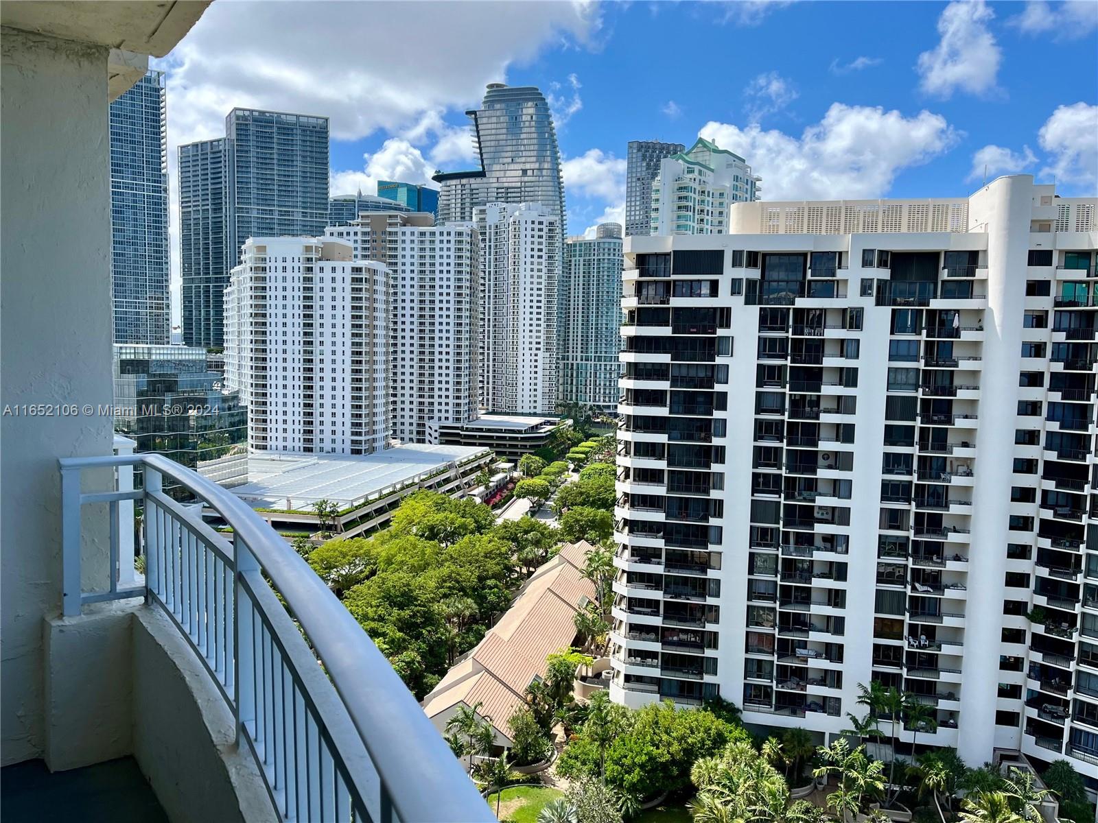 770 Claughton Island Dr # 2009