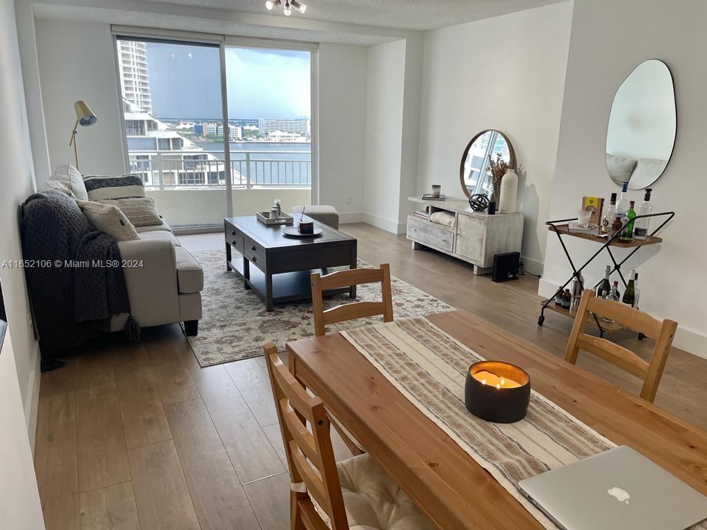 770 Claughton Island Dr # 2009