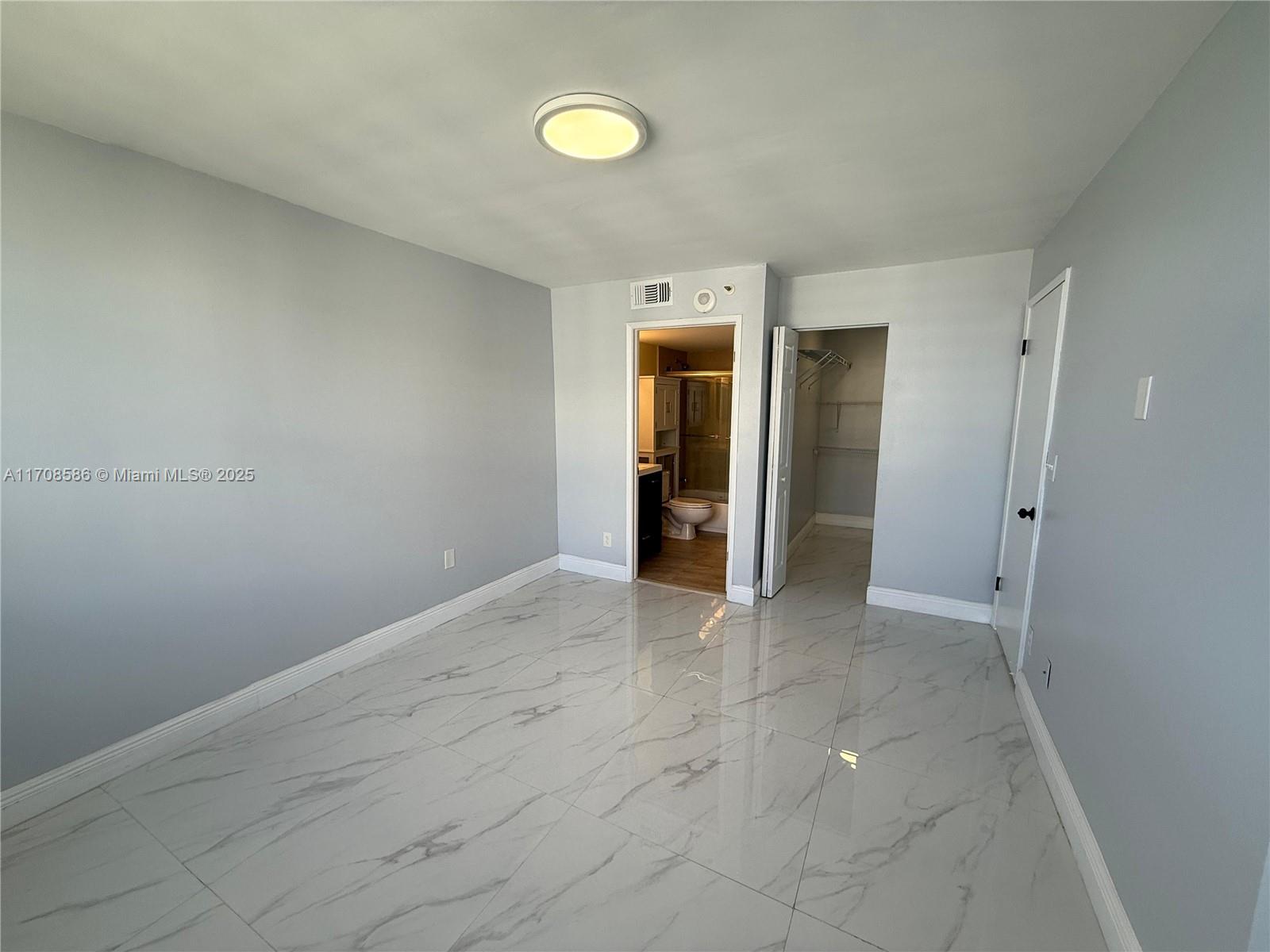 770 Claughton Island Dr # 1903