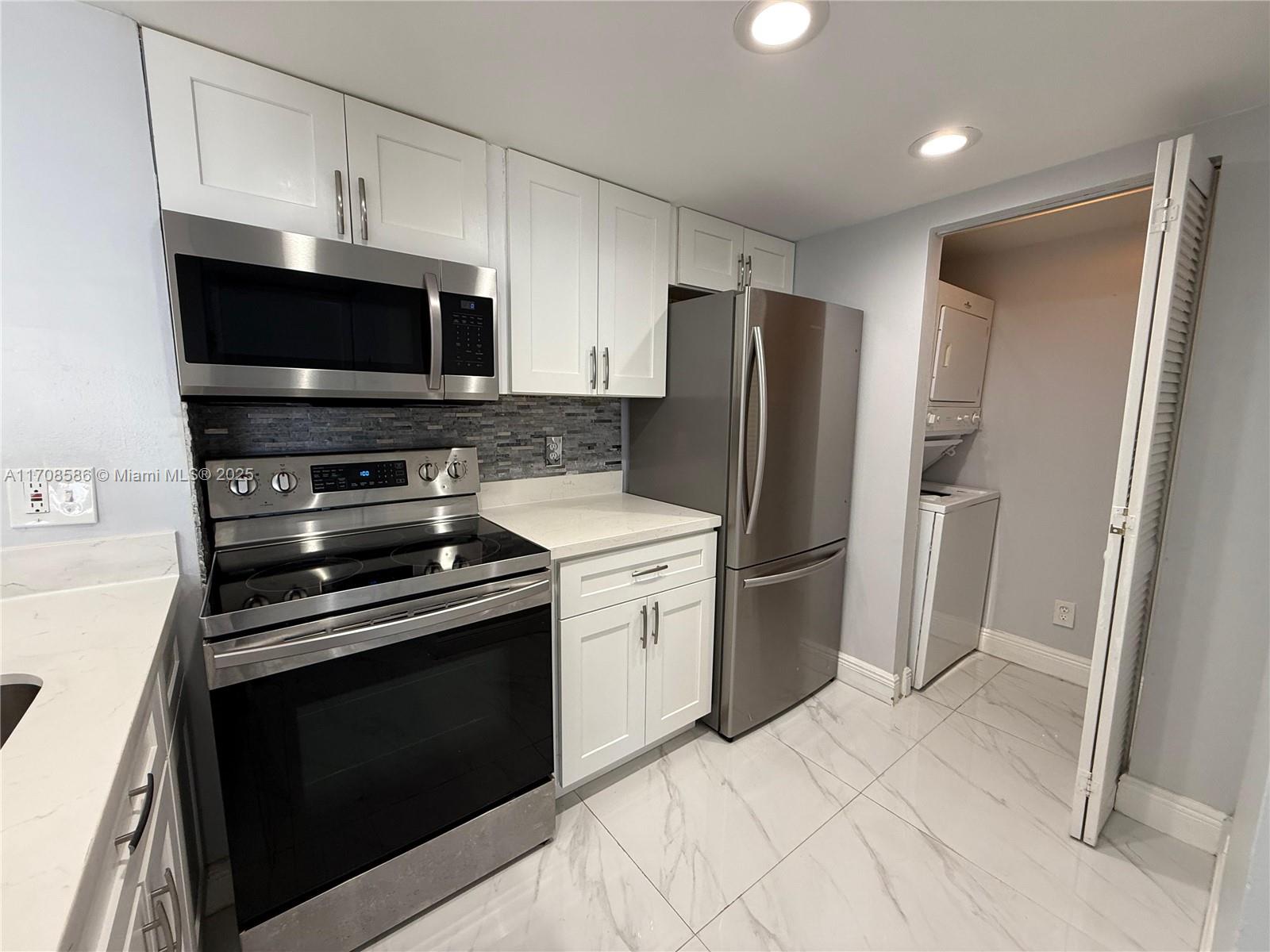 770 Claughton Island Dr # 1903