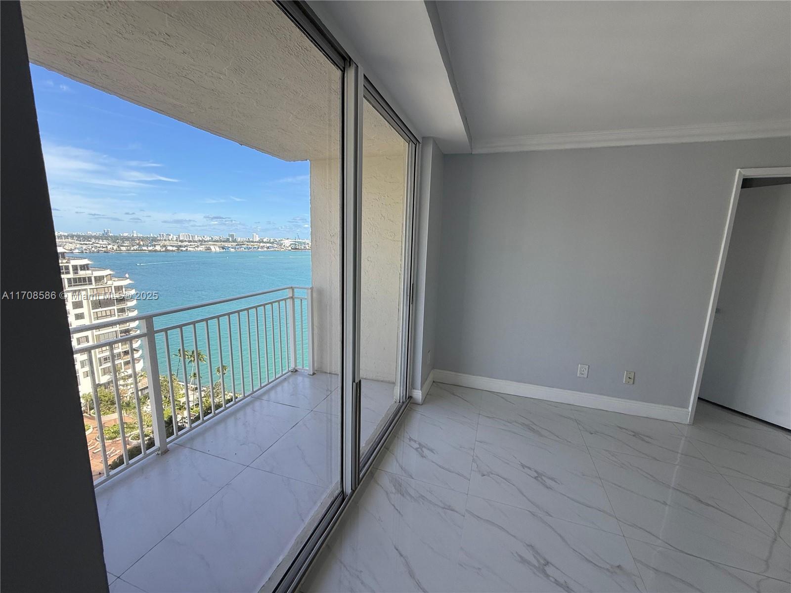 770 Claughton Island Dr # 1903