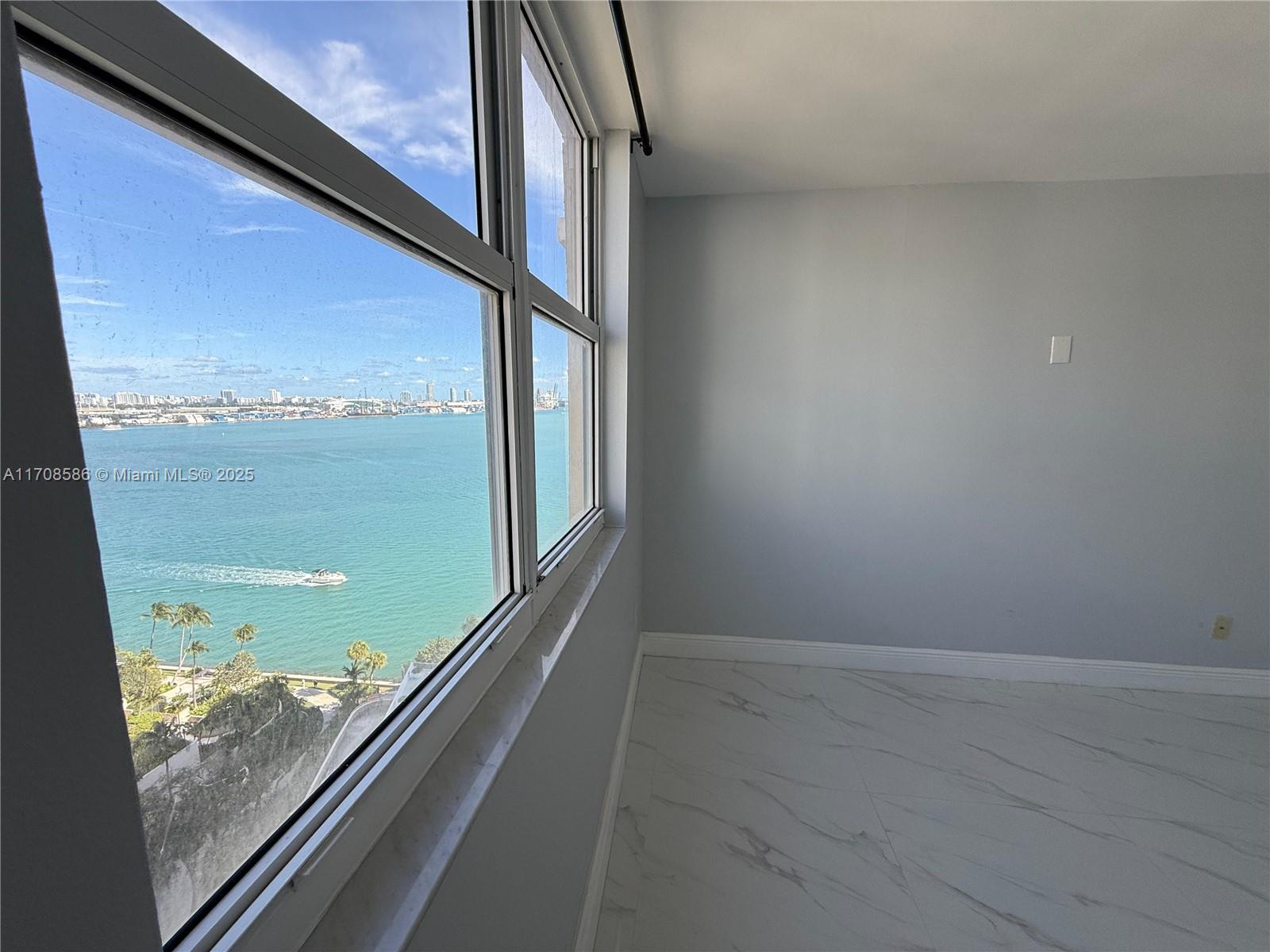 770 Claughton Island Dr # 1903