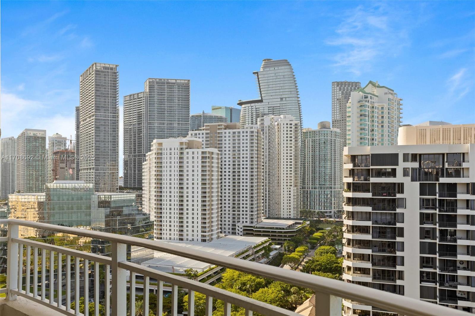 770 Claughton Island Dr # 7 Unit: PH-7