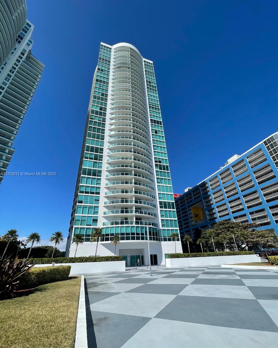 2101 Brickell Ave # 2310