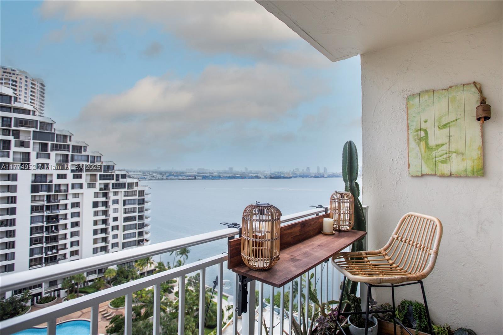 770 Claughton Island Dr # 1705