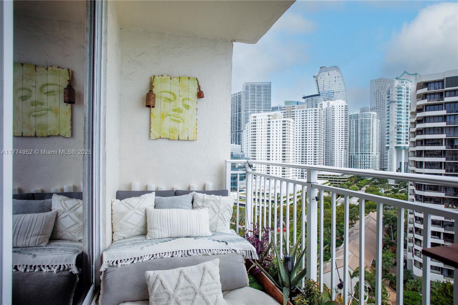 770 Claughton Island Dr # 1705