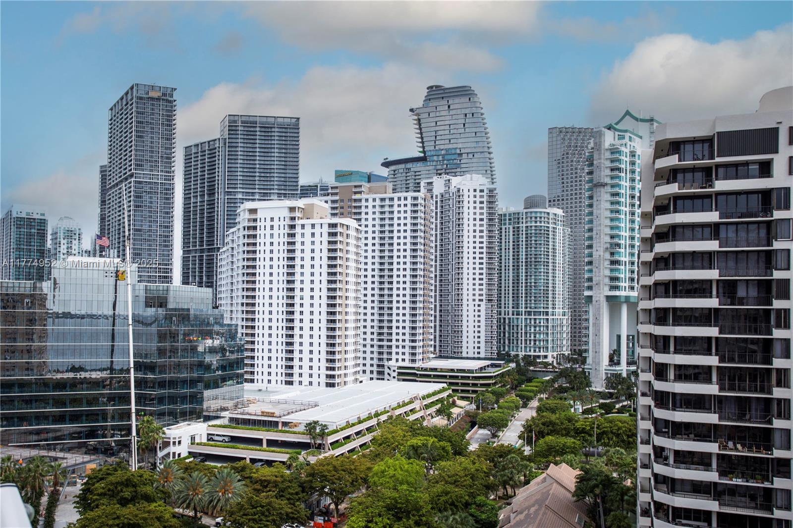 770 Claughton Island Dr # 1705