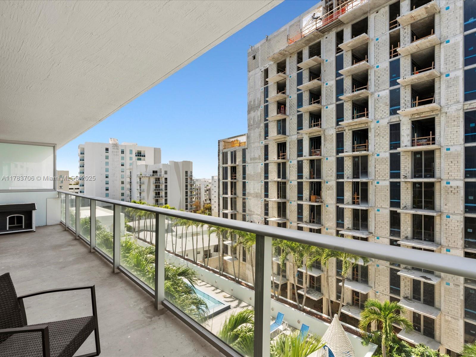 1600 SW 1st Ave # 714