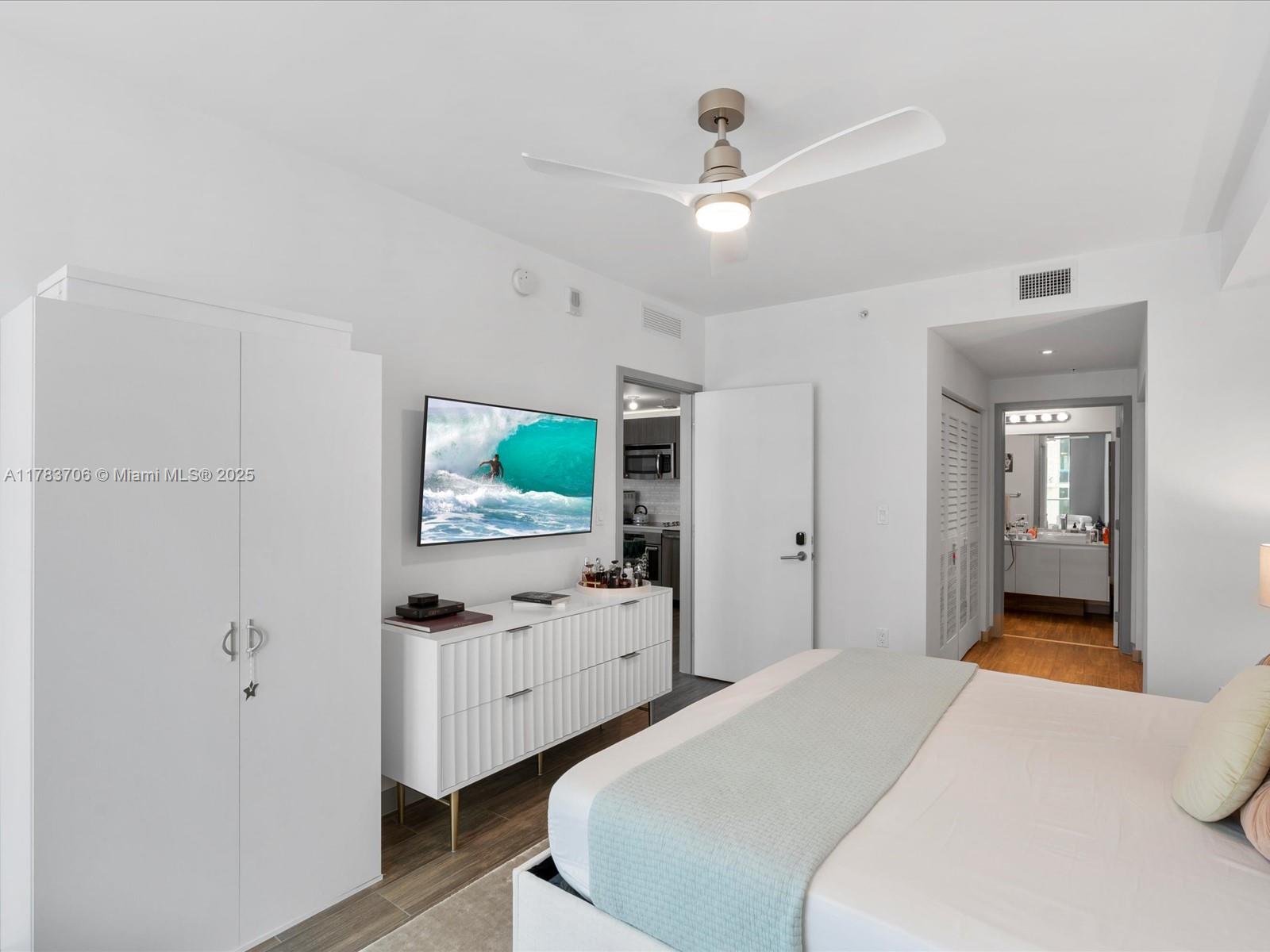 1600 SW 1st Ave # 714