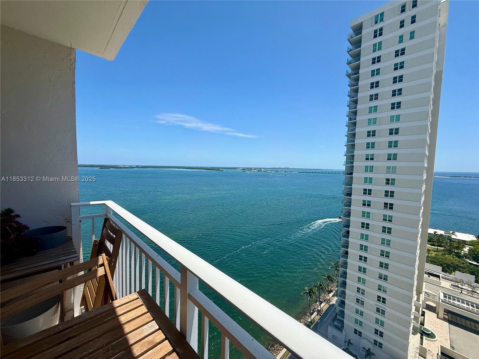 770 Claughton Island Dr # 2114
