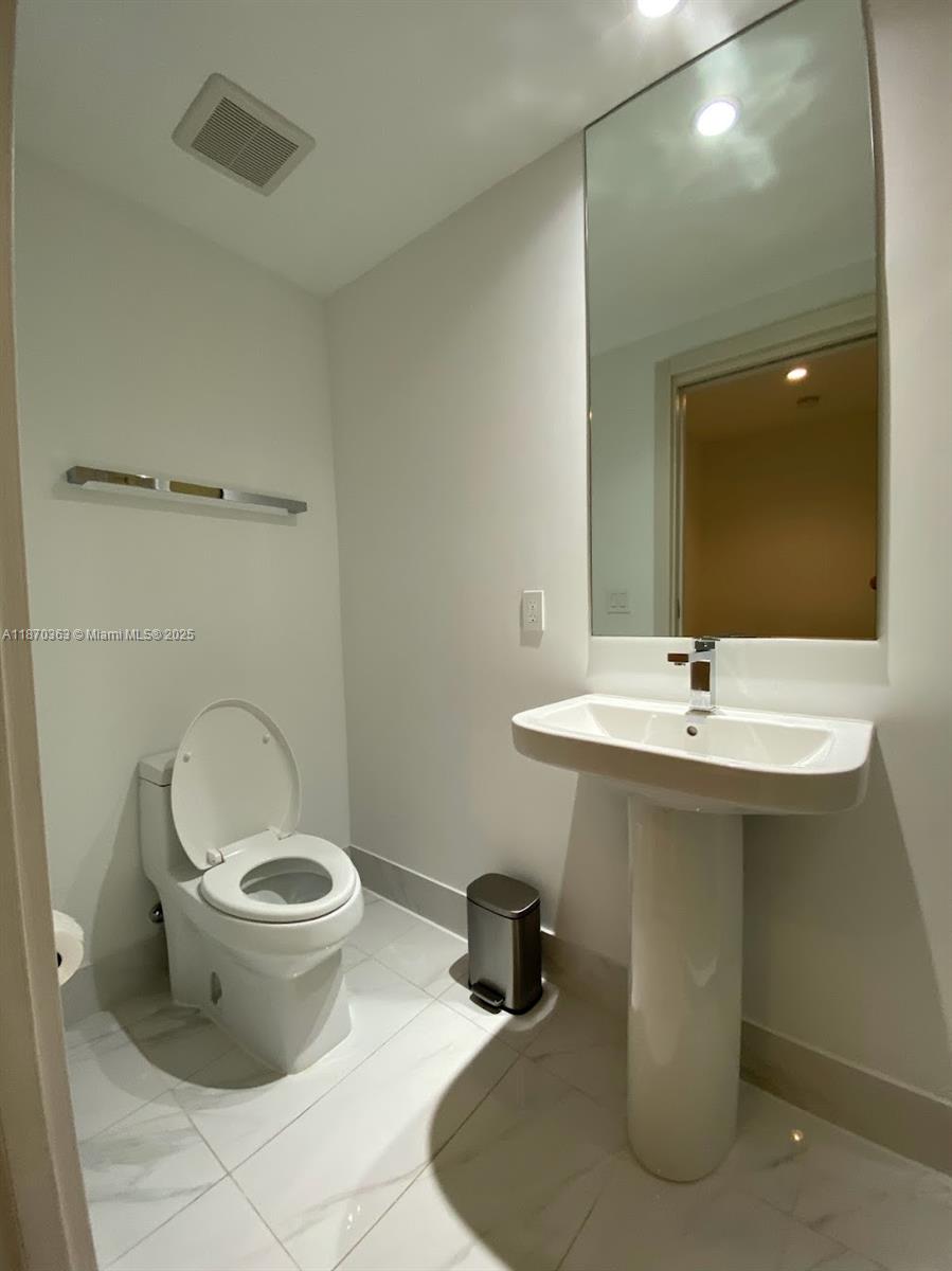 801 S Miami Ave Unit: 2008