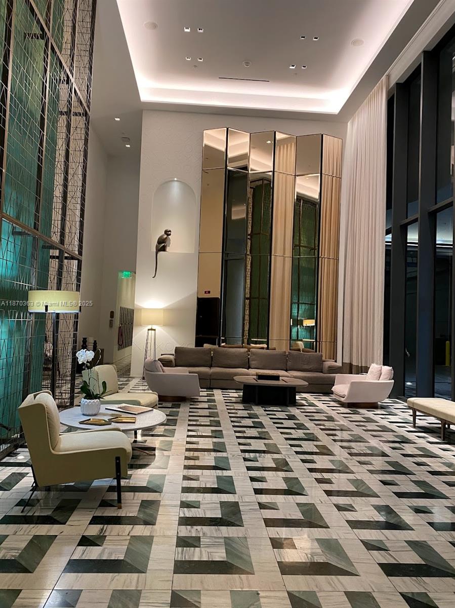 801 S Miami Ave Unit: 2008