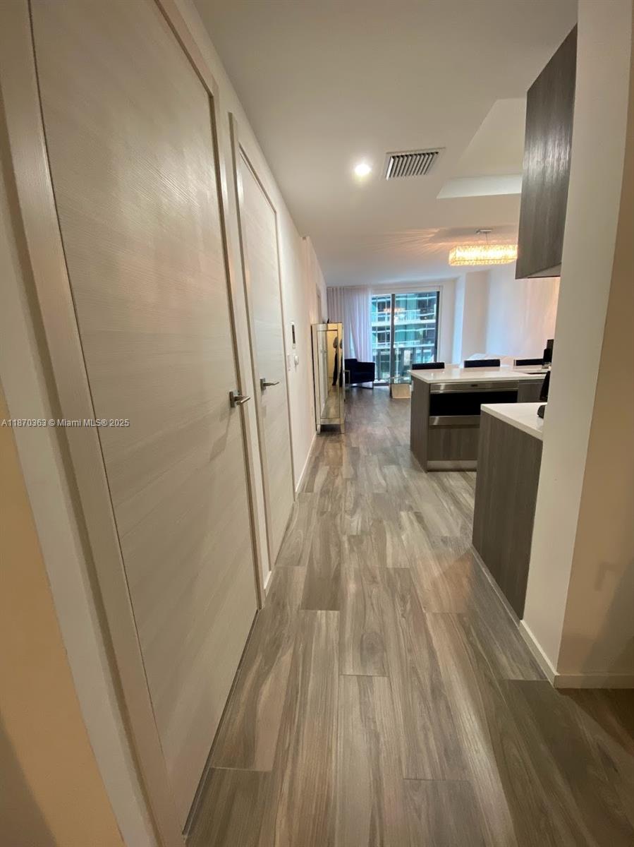 801 S Miami Ave Unit: 2008