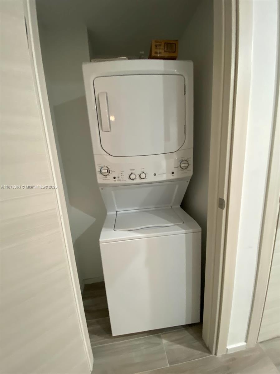 801 S Miami Ave Unit: 2008