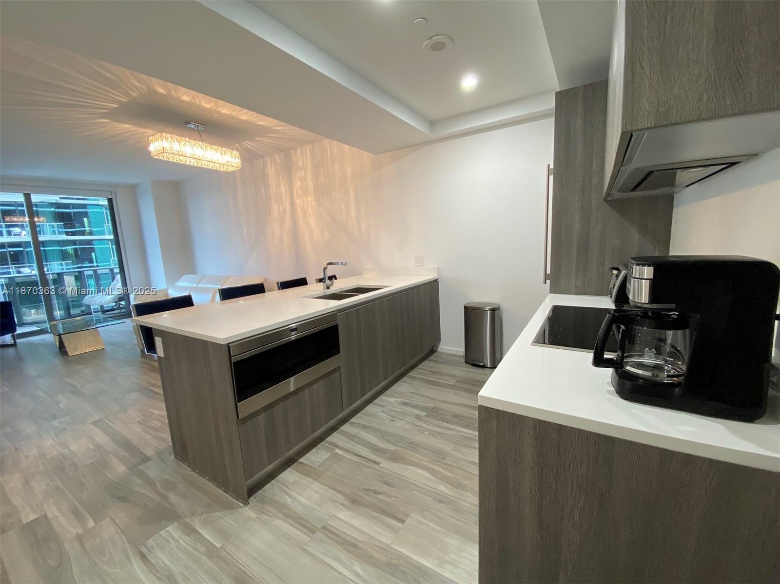 801 S Miami Ave Unit: 2008