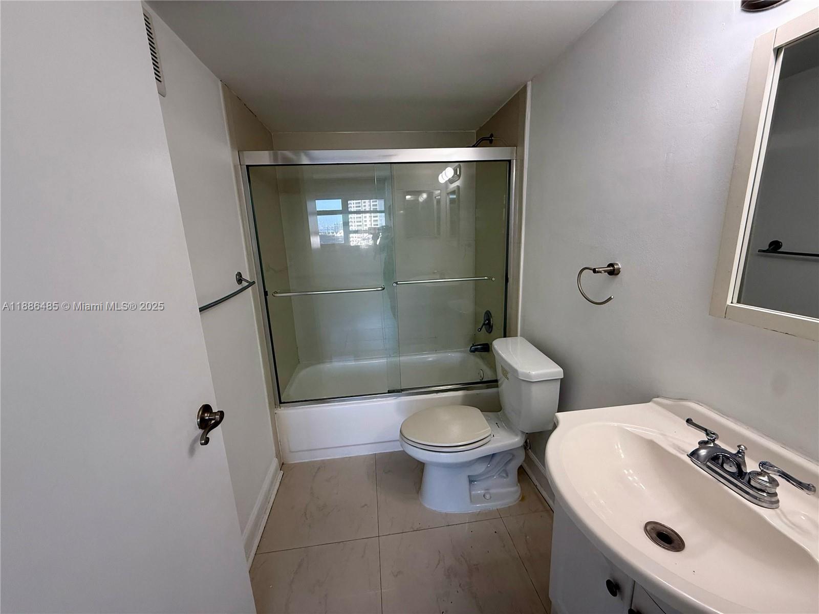 770 Claughton Island Dr # 2113